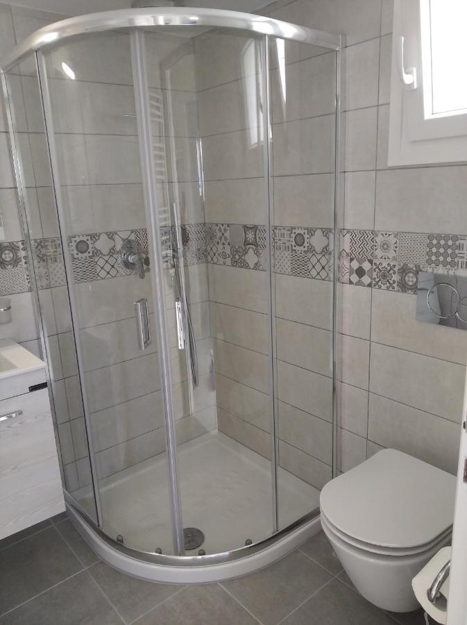 Θέαστρον - Theastron House With Great View In Chora Apartment Pera Gyalos Екстериор снимка