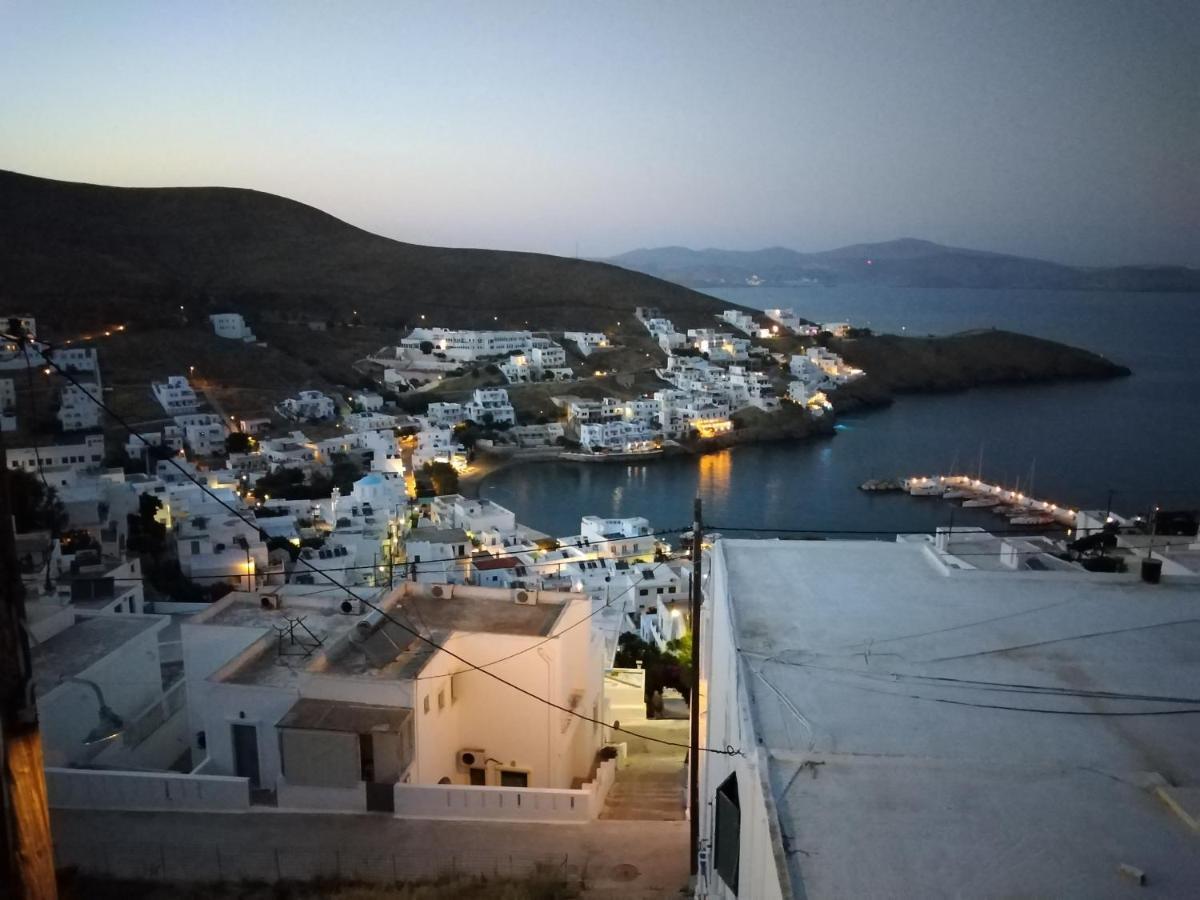 Θέαστρον - Theastron House With Great View In Chora Apartment Pera Gyalos Екстериор снимка