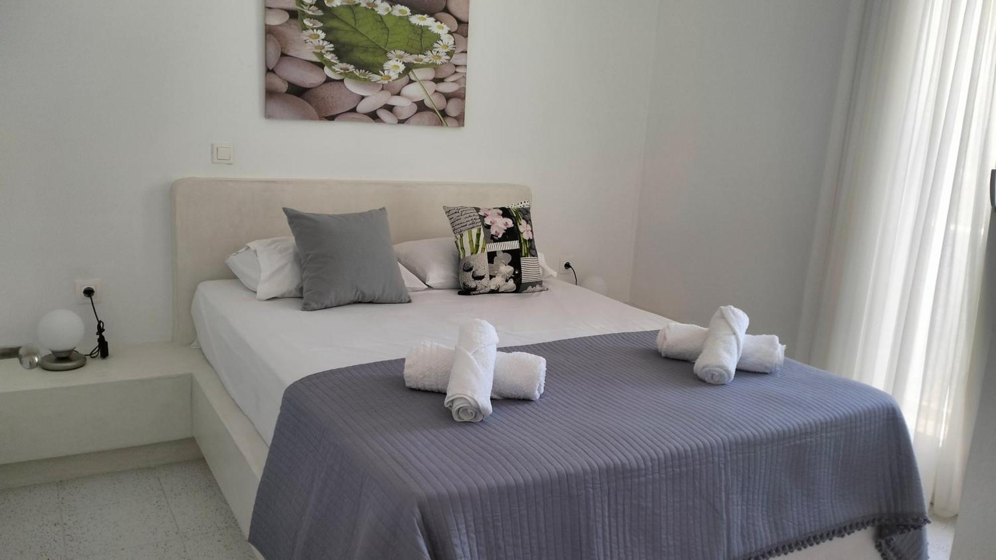 Θέαστρον - Theastron House With Great View In Chora Apartment Pera Gyalos Екстериор снимка