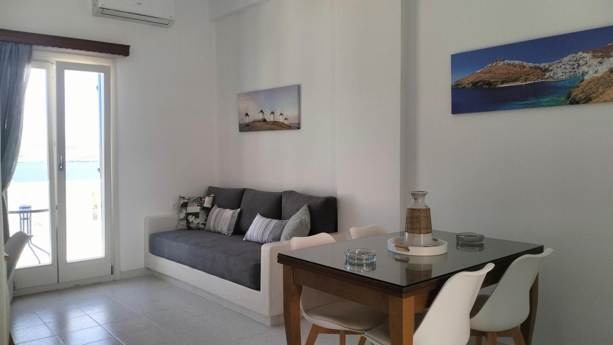 Θέαστρον - Theastron House With Great View In Chora Apartment Pera Gyalos Екстериор снимка
