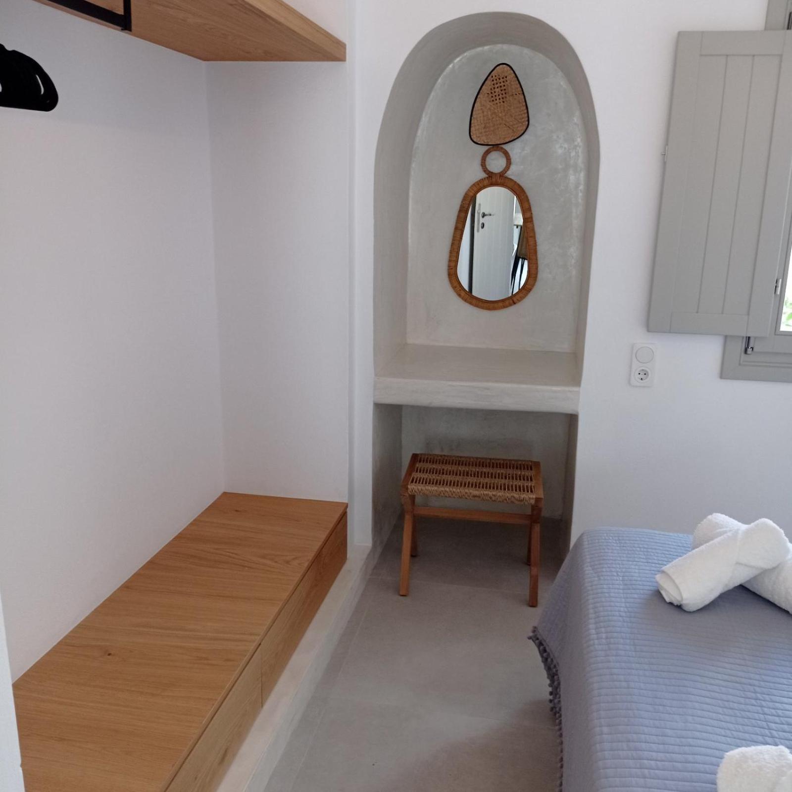 Θέαστρον - Theastron House With Great View In Chora Apartment Pera Gyalos Екстериор снимка