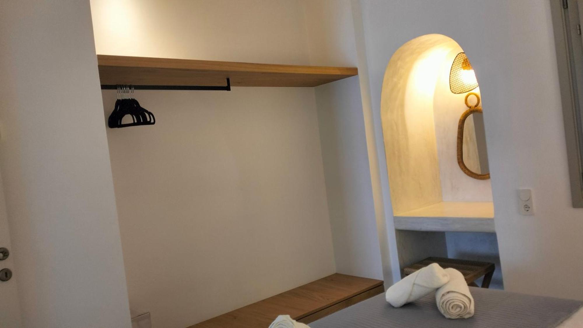 Θέαστρον - Theastron House With Great View In Chora Apartment Pera Gyalos Екстериор снимка