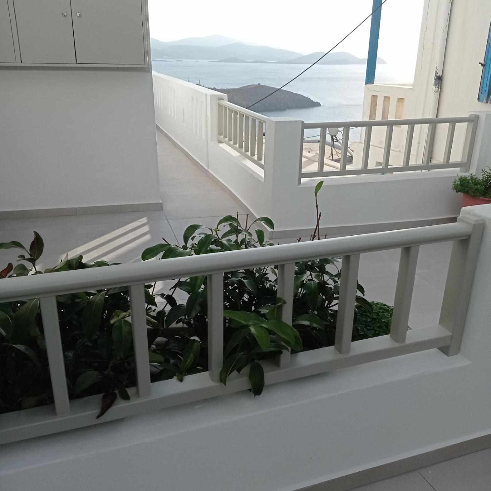Θέαστρον - Theastron House With Great View In Chora Apartment Pera Gyalos Екстериор снимка