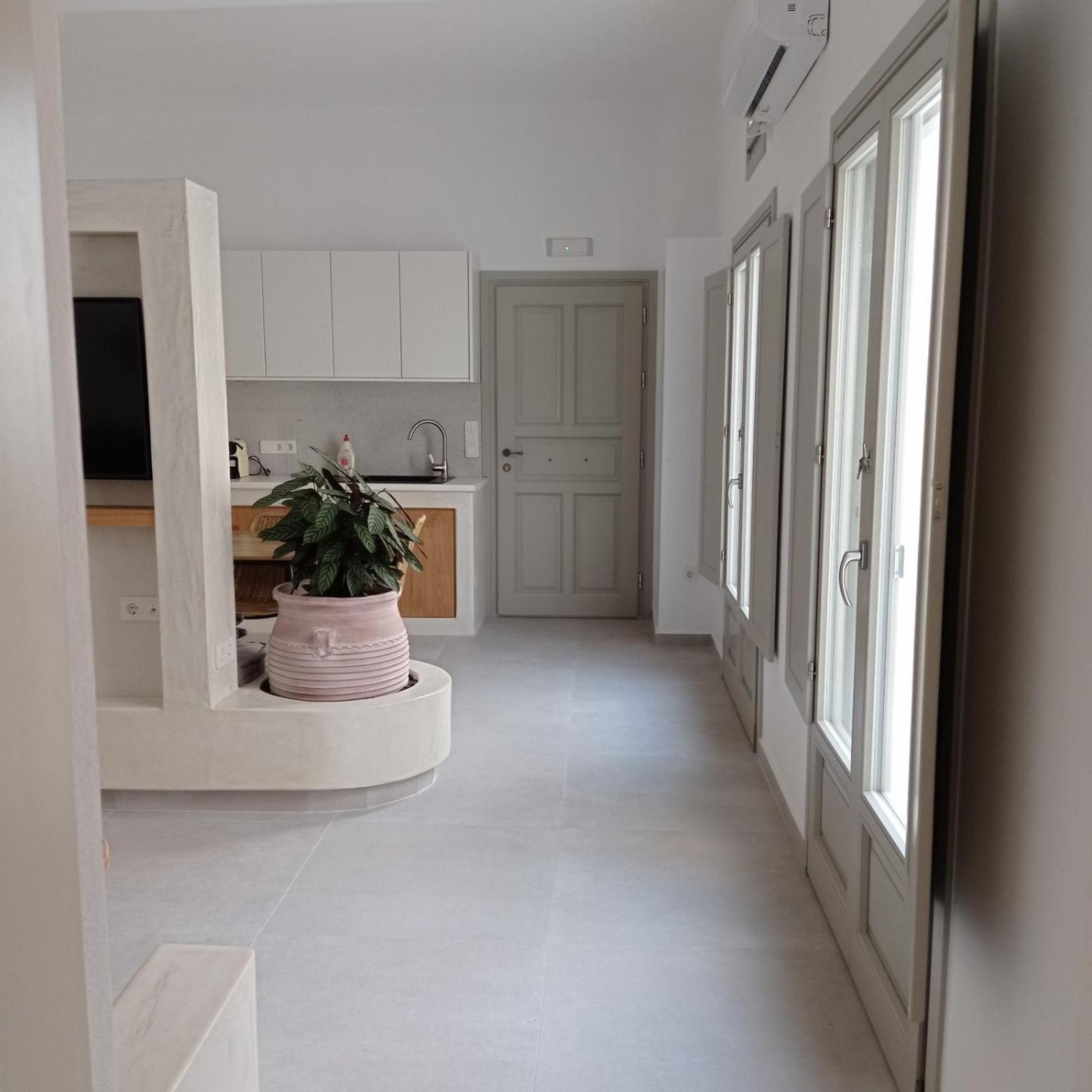 Θέαστρον - Theastron House With Great View In Chora Apartment Pera Gyalos Екстериор снимка