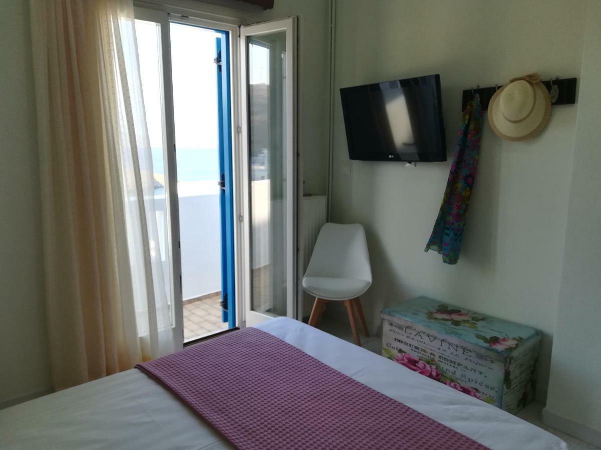 Θέαστρον - Theastron House With Great View In Chora Apartment Pera Gyalos Екстериор снимка