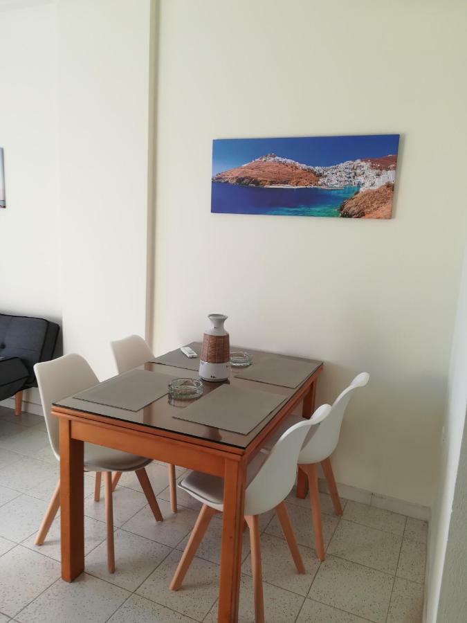 Θέαστρον - Theastron House With Great View In Chora Apartment Pera Gyalos Екстериор снимка