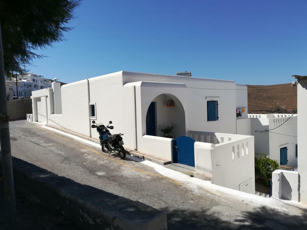 Θέαστρον - Theastron House With Great View In Chora Apartment Pera Gyalos Екстериор снимка